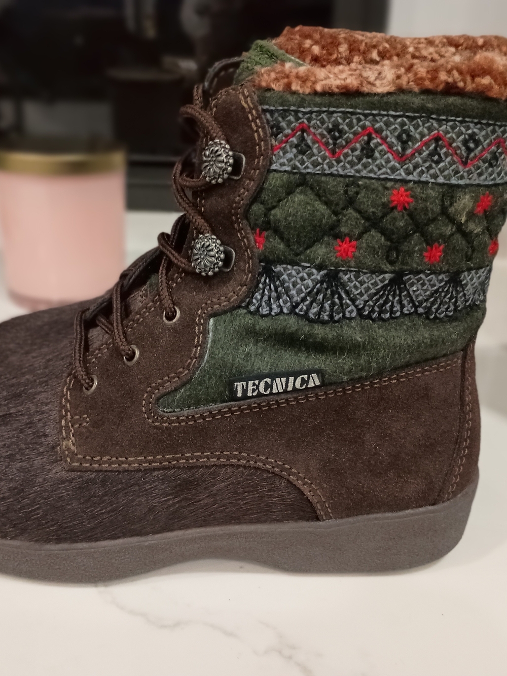NWT Vintage Tecnica Après Boot Size 36